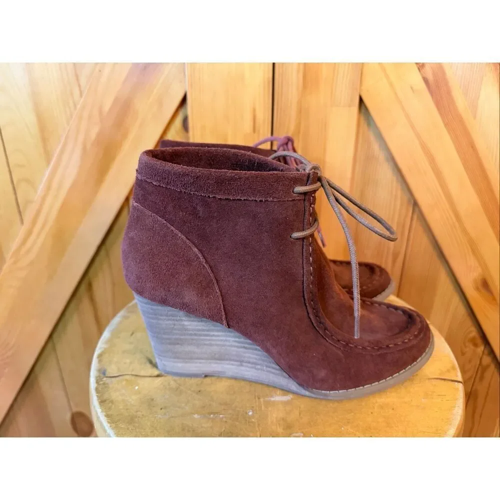 Lucky Brand Ysabel Wedge Ankle Booties In Rust Colored Suede 9M Read